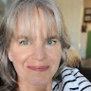 Meet your Posher, Deidre